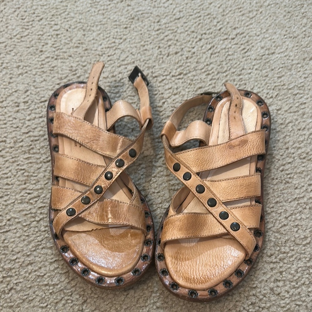 BED|STU Tan Leather Studded Cross-Strap Sandals